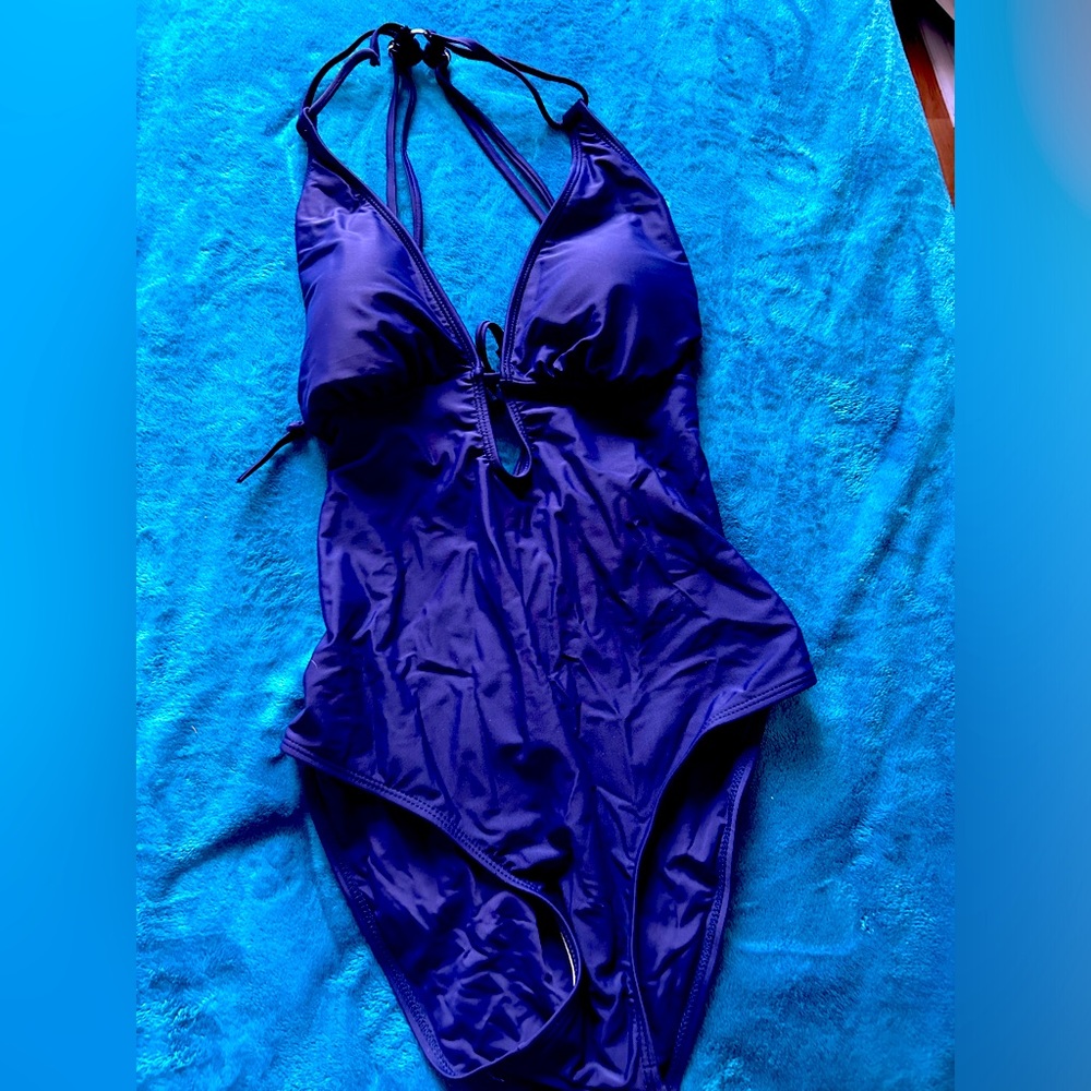 Medium size One piece swimsuit